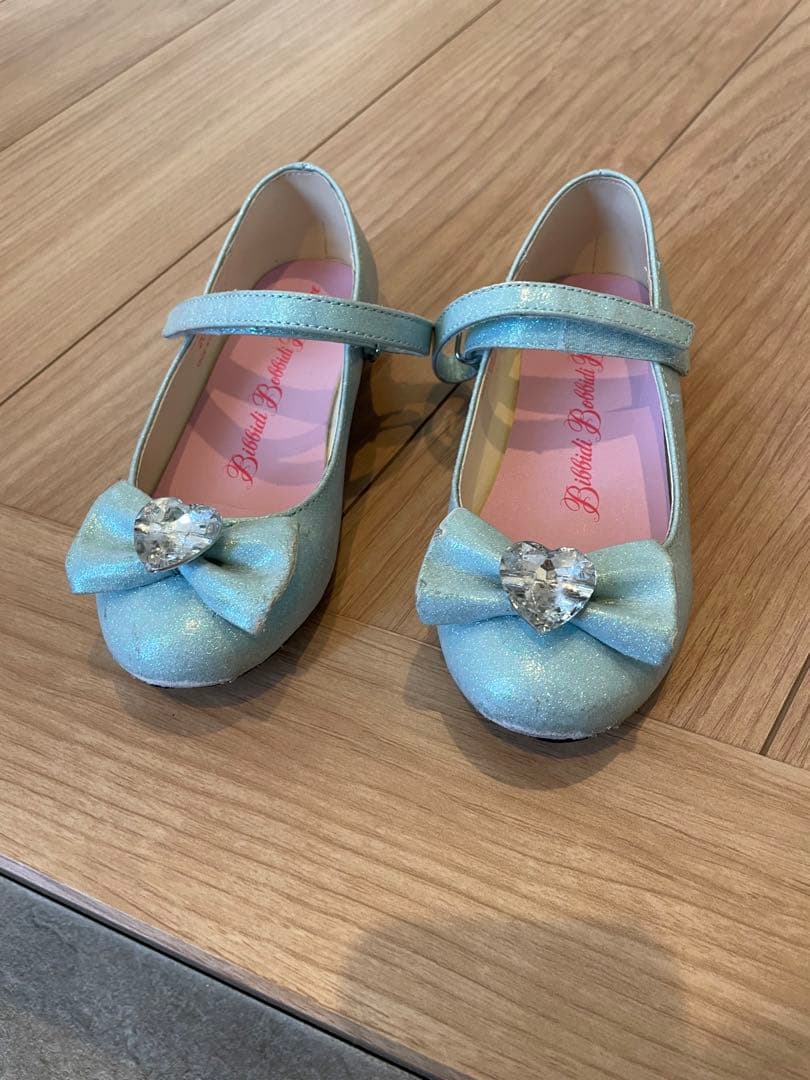 シンデレラ　プレミアムドレス　ビビデバビデブティック