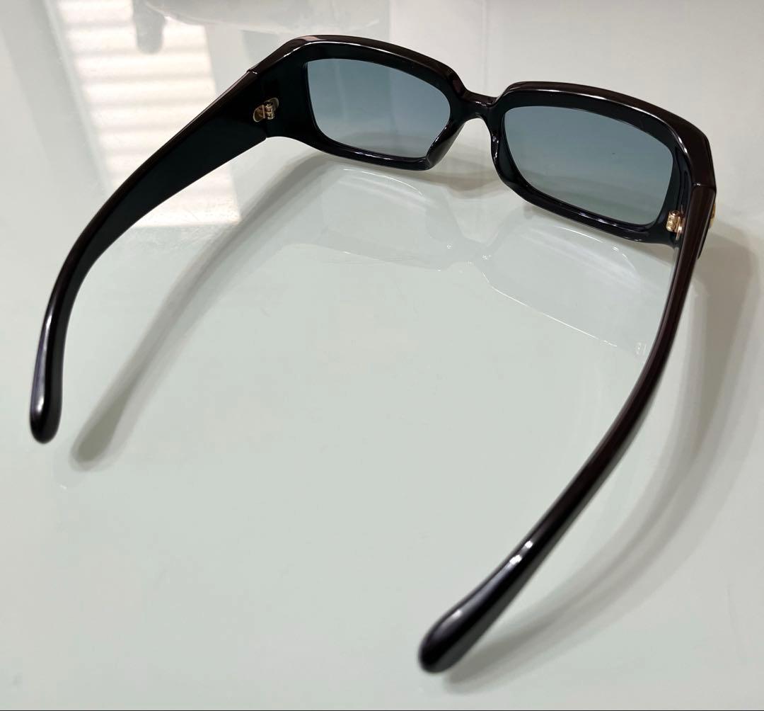 GUCCI グッチ　サングラス　GG1403SK-001