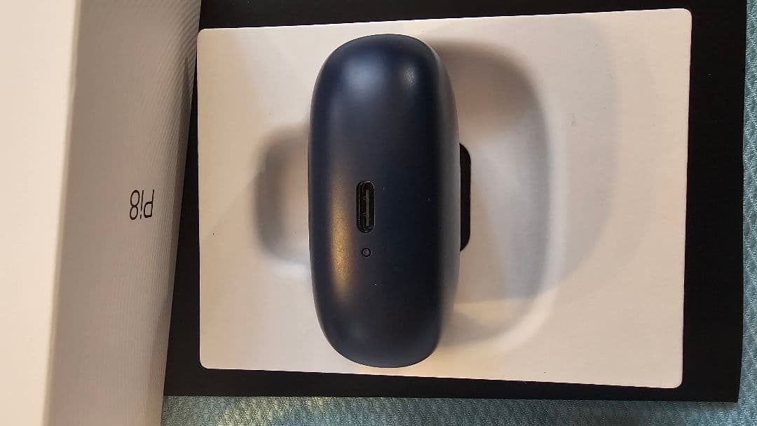 Bowers & Wilkins P8 ワイヤレスイヤホン