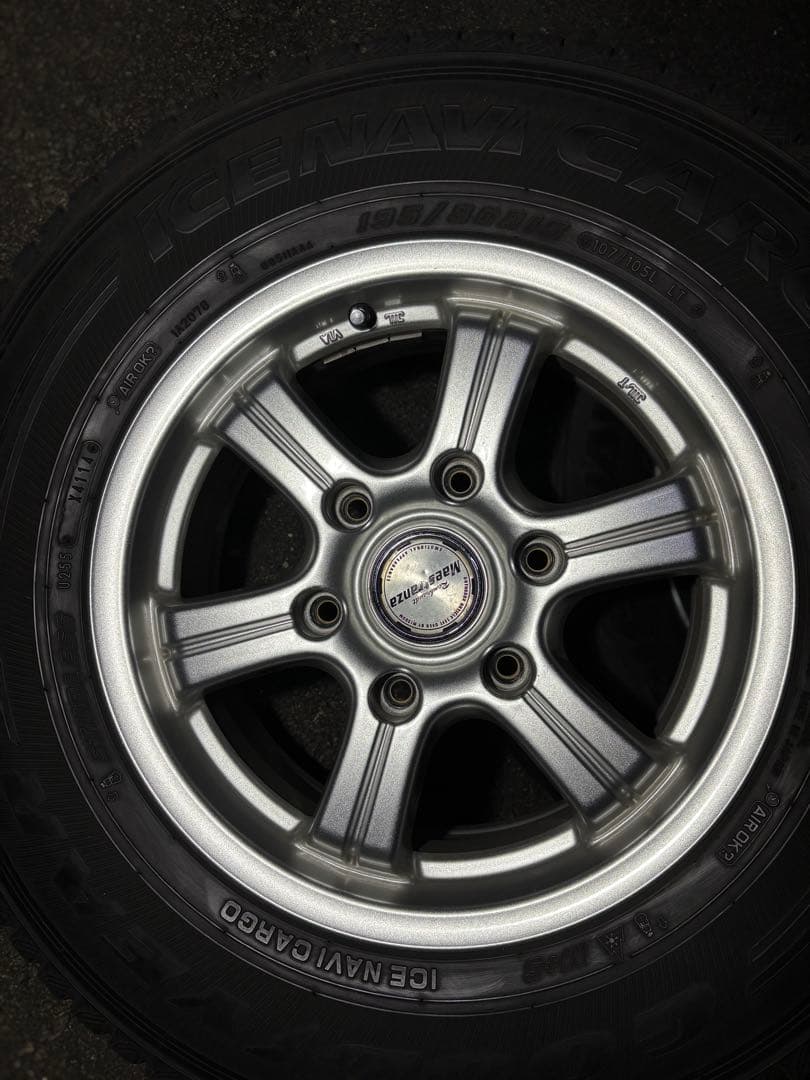 引取限定15インチ ホイールとスタッドレスタイヤ4本セット