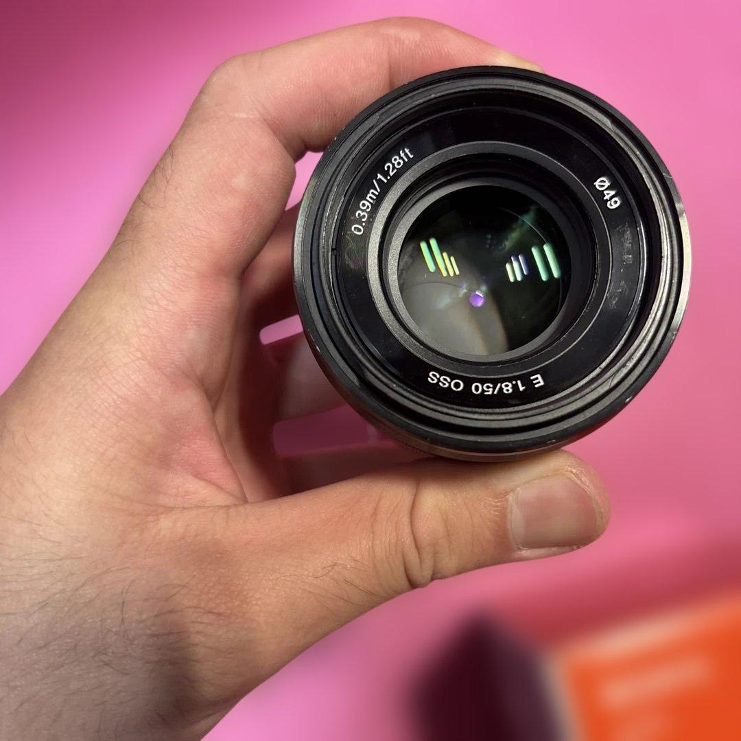 SONY E50mm F1.8 OSS レンズ