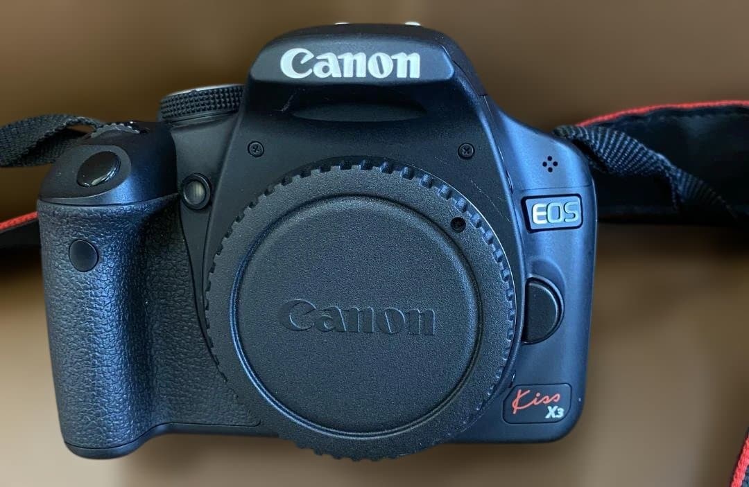 ナ*ナ様 Canon EOS Kiss X3 デジタル一眼レフカメラ