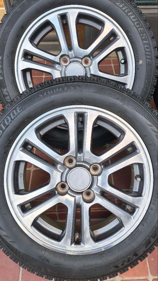 スタッドレス＆アルミホイール14インチ４本セット　送料込み