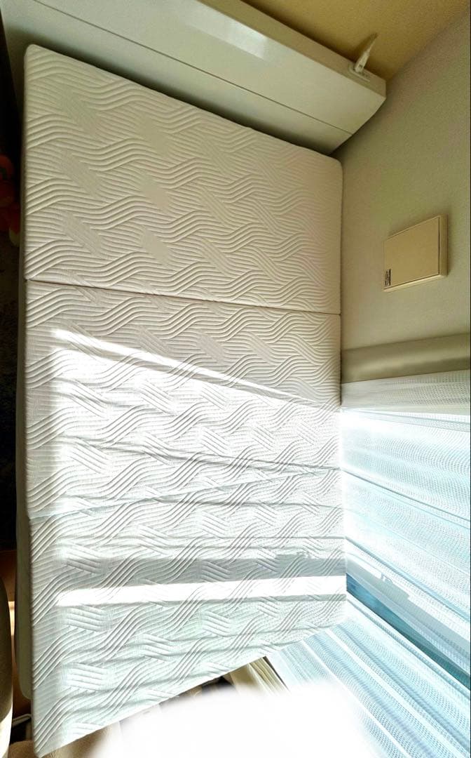 テンピュール Tempur折りたたみマットレス　8cm セミダブル 定価11万円