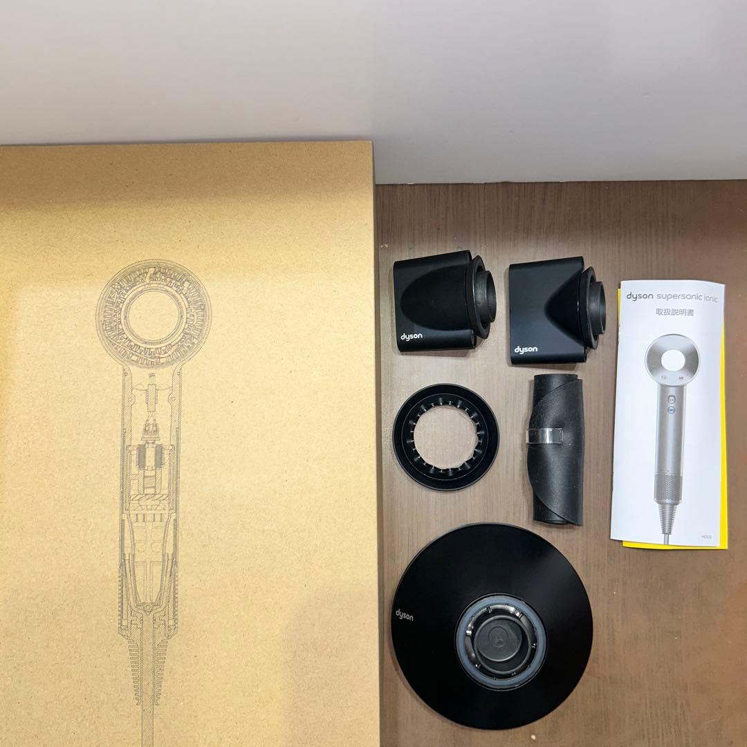 人気の黒　動作良好　メンテ済み　ダイソン　dyson HD03 フルセット