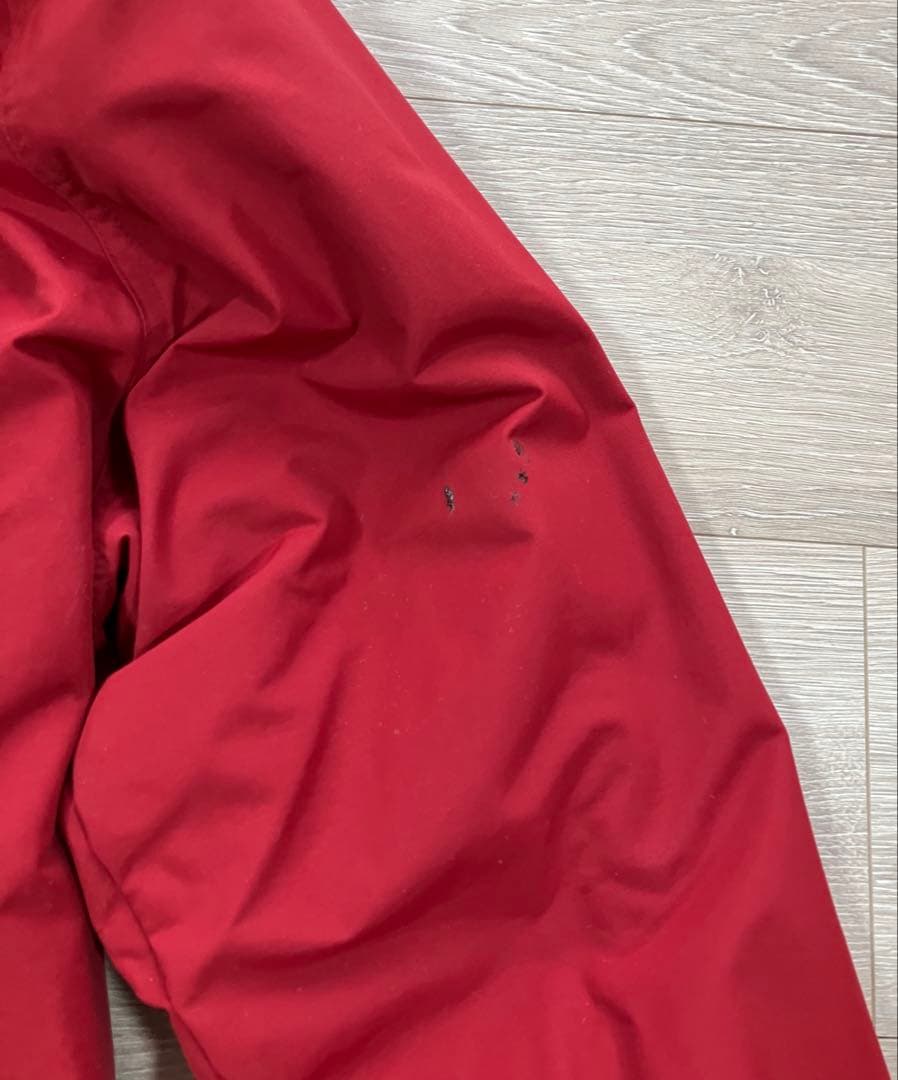 patagonia 赤 ナイロンジャケット