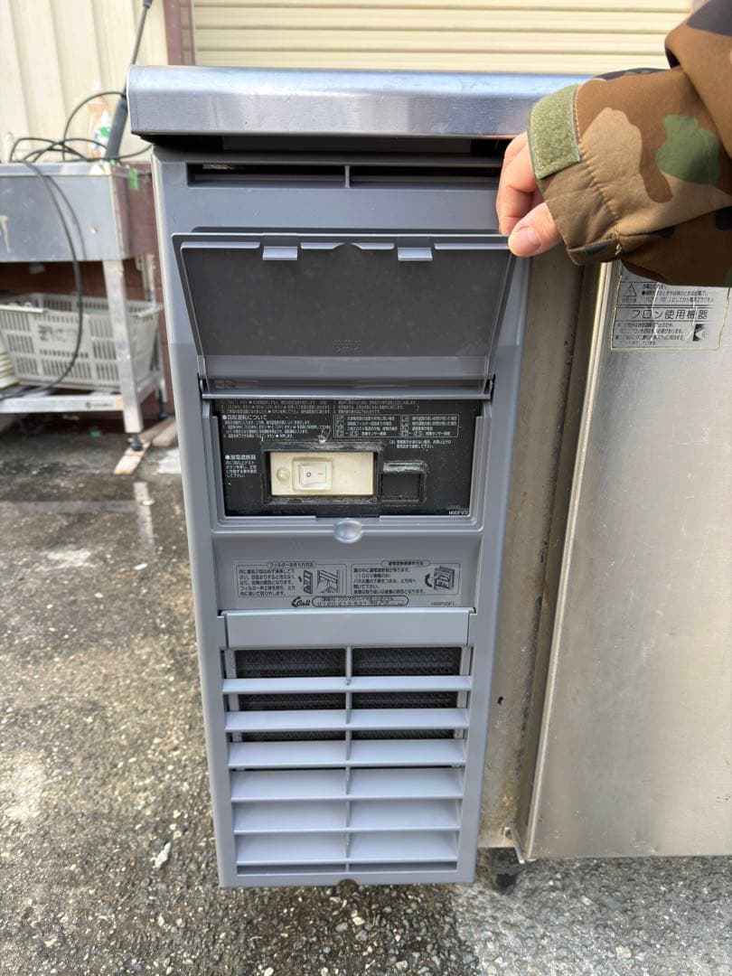 福島工業 業務用冷蔵庫YRC-120RE2 100V 動作確認済 新品フィルター
