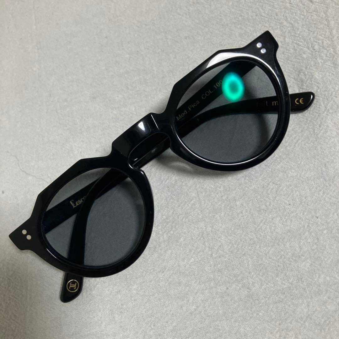 レスカ/ピカ ブラック44□26 度なしグレー調光レンズ【ノーズパッドカスタム】