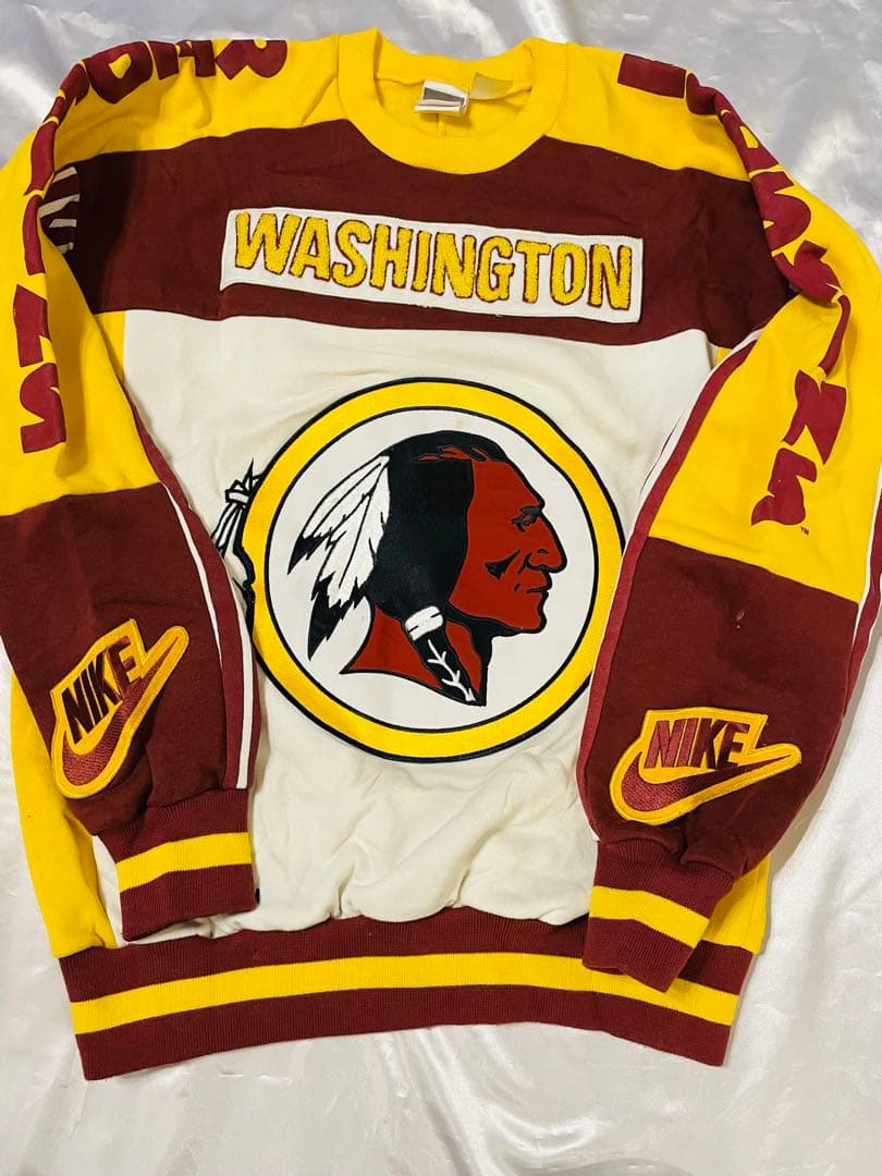Nike Washington スウェットシャツ