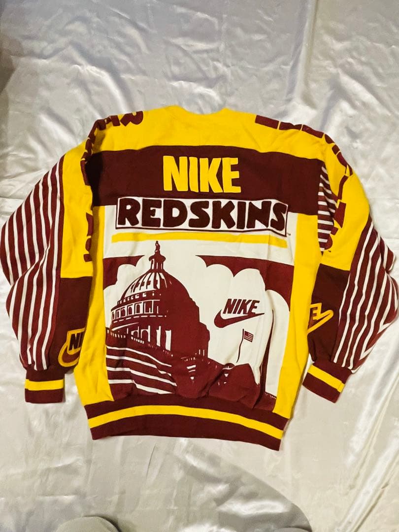 Nike Washington スウェットシャツ