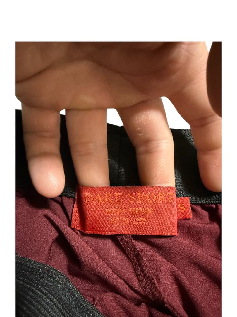 ダルクスポーツ　darksport 希少　バーガンディ ショートパンツ
