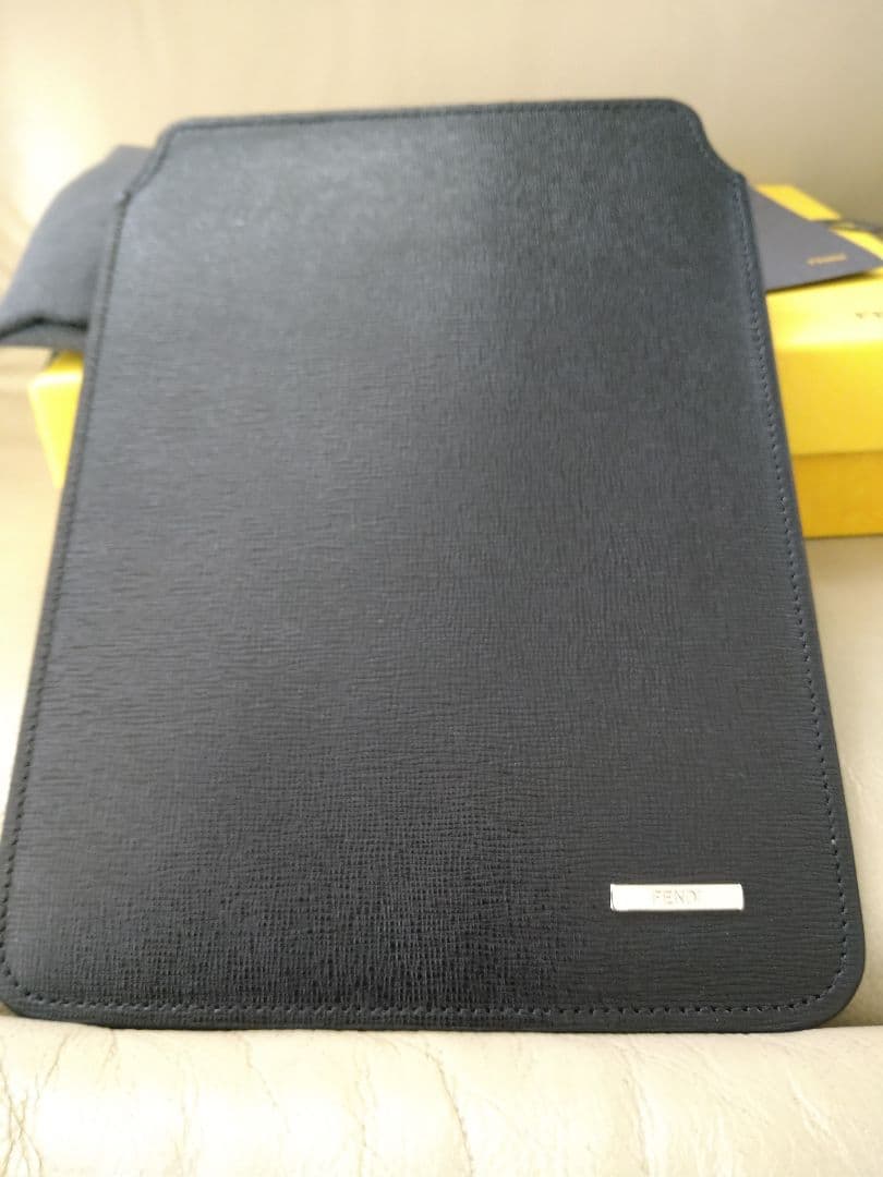 FENDI iPad mini ケース ブラック PVC 箱付きフェンディケース