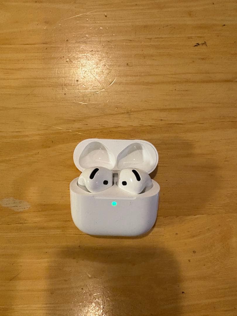 AppleAirPods4第4世代アクティブノイズキャンセリングモデル