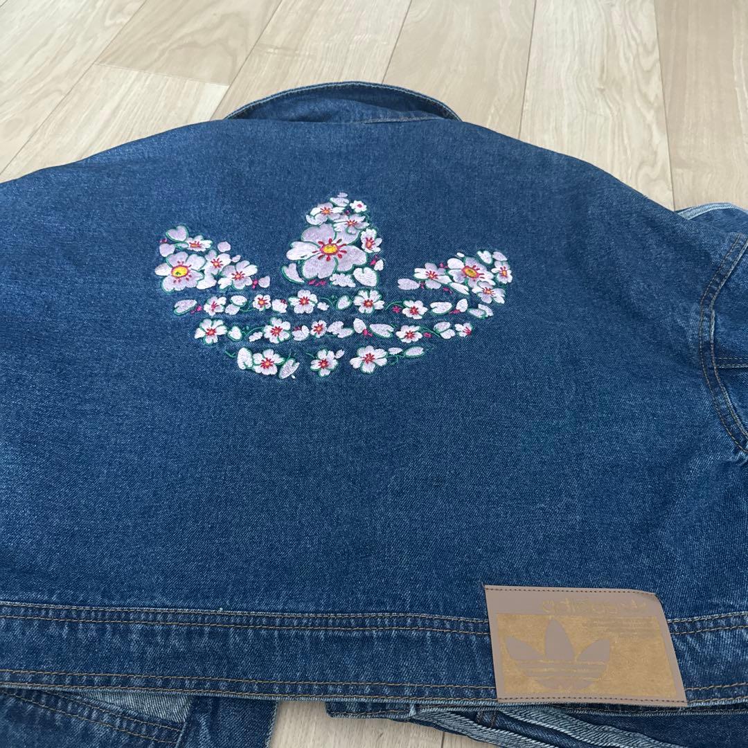 adidas s桜刺繍 デニムジャケットのみ