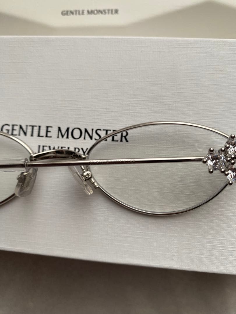 美品　GENTLE MONSTER Carat 02 ジュエリーコレクション