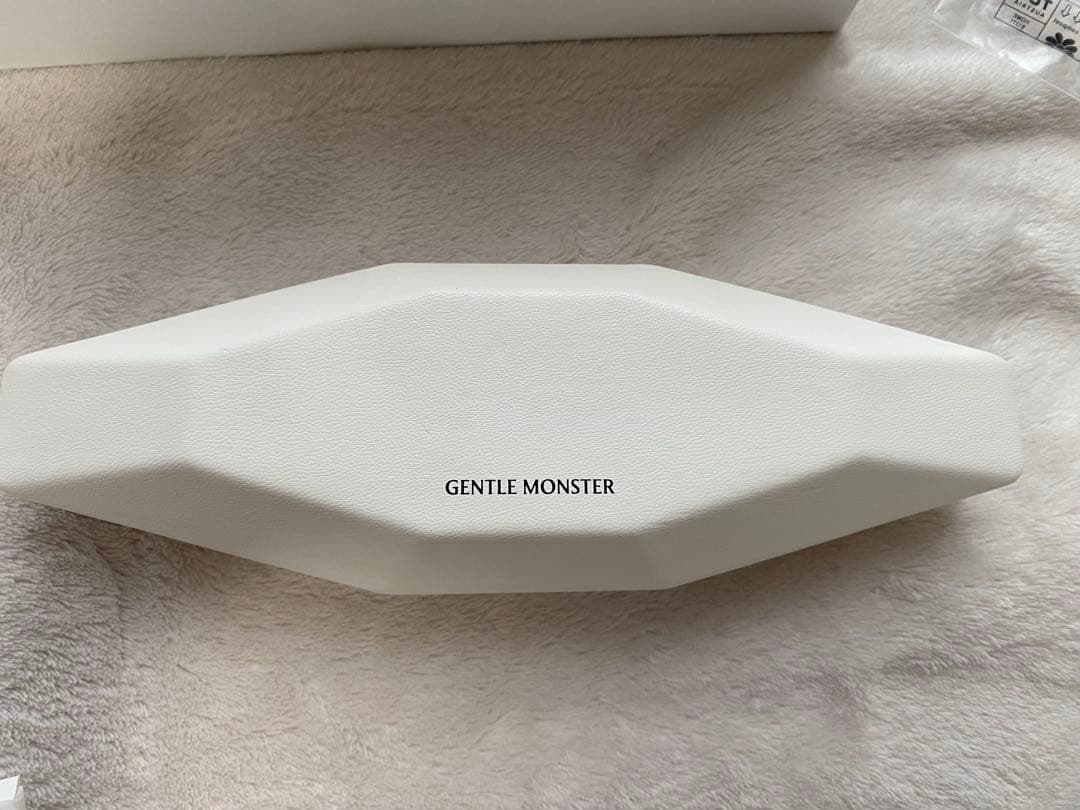 美品　GENTLE MONSTER Carat 02 ジュエリーコレクション