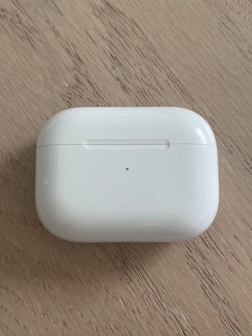 Apple AirPods Pro(両耳、充電ケースフルセット)