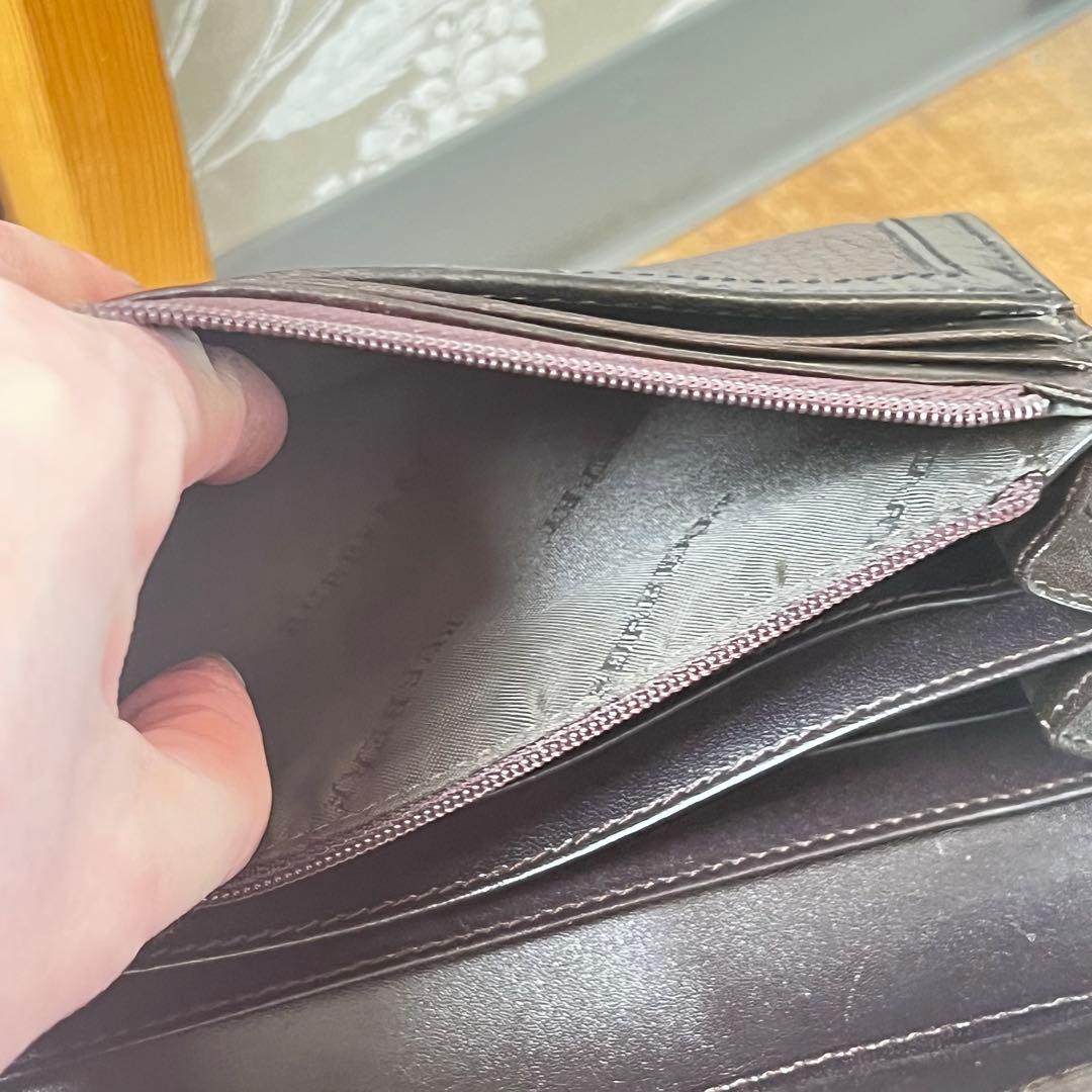 Burberry ブラウン長財布　箱付き