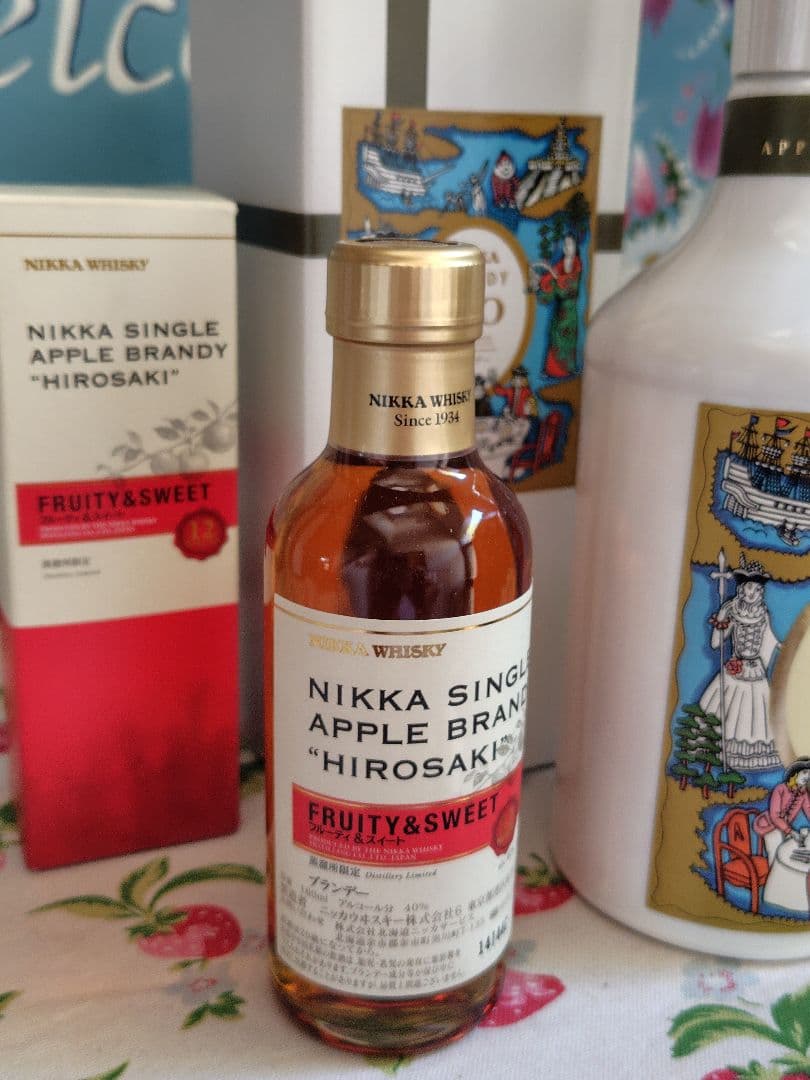 【美品】ニッカウヰスキー　ブランデー　弘前12年　180ml、 XO 700ml