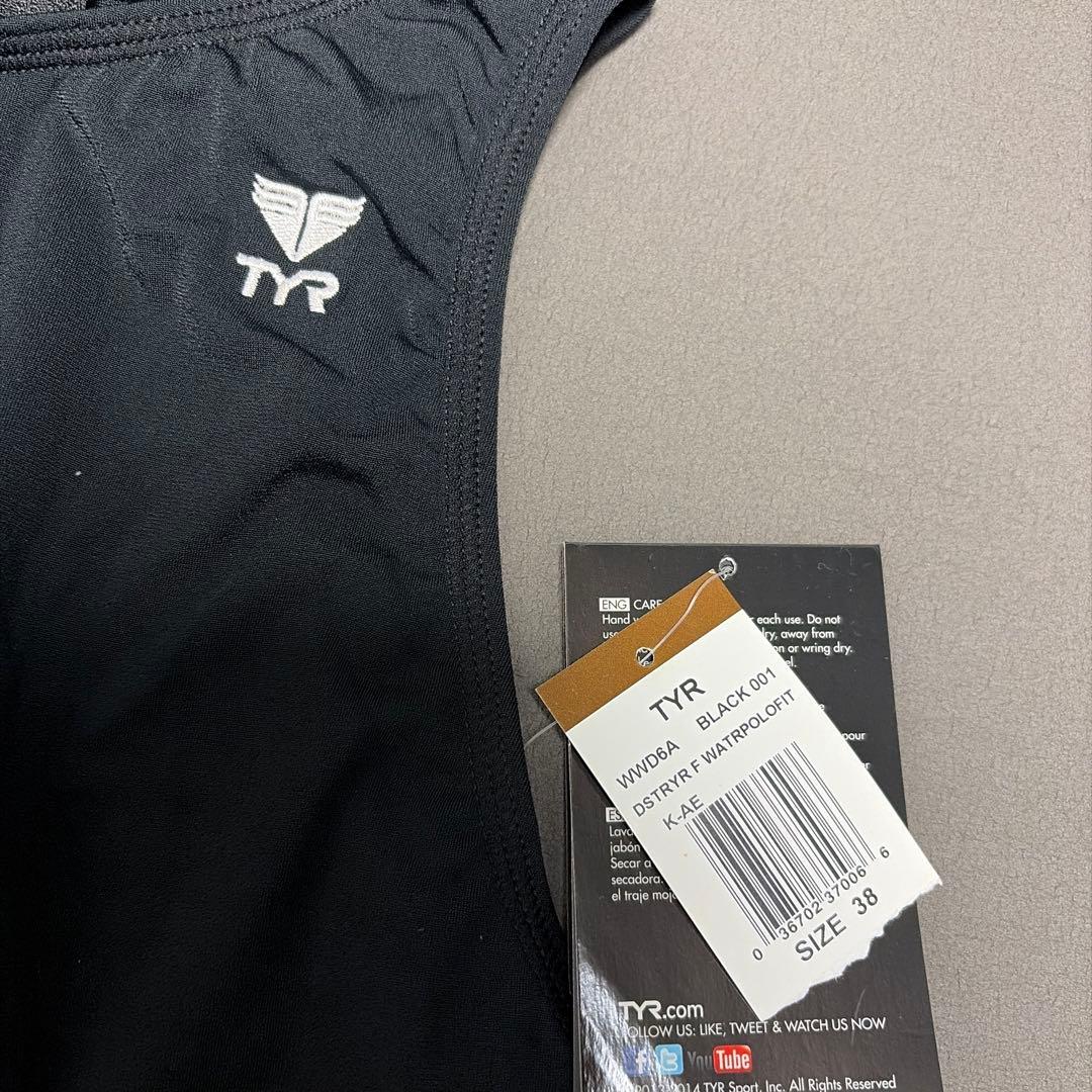 TYR ハイカット競泳水着 38サイズ　新品タグ付き