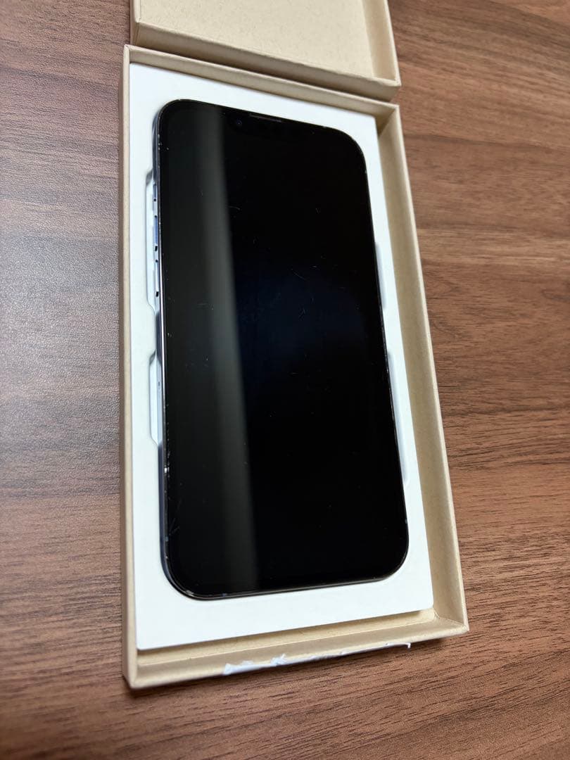 Apple iPhone 13 Pro 256G SIMフリー