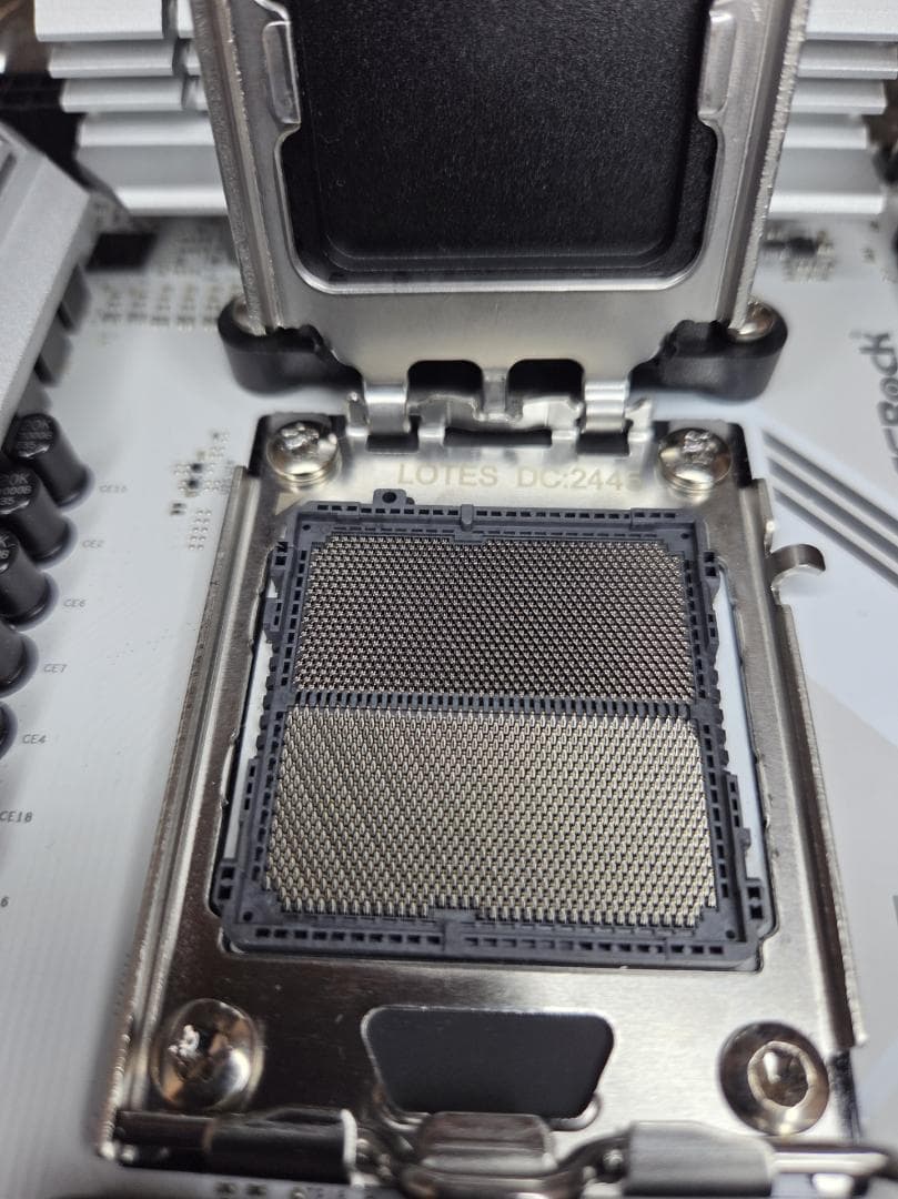 ASRock B850 STEEL LEGEND WiFi　ジャンク品　ピン折れ