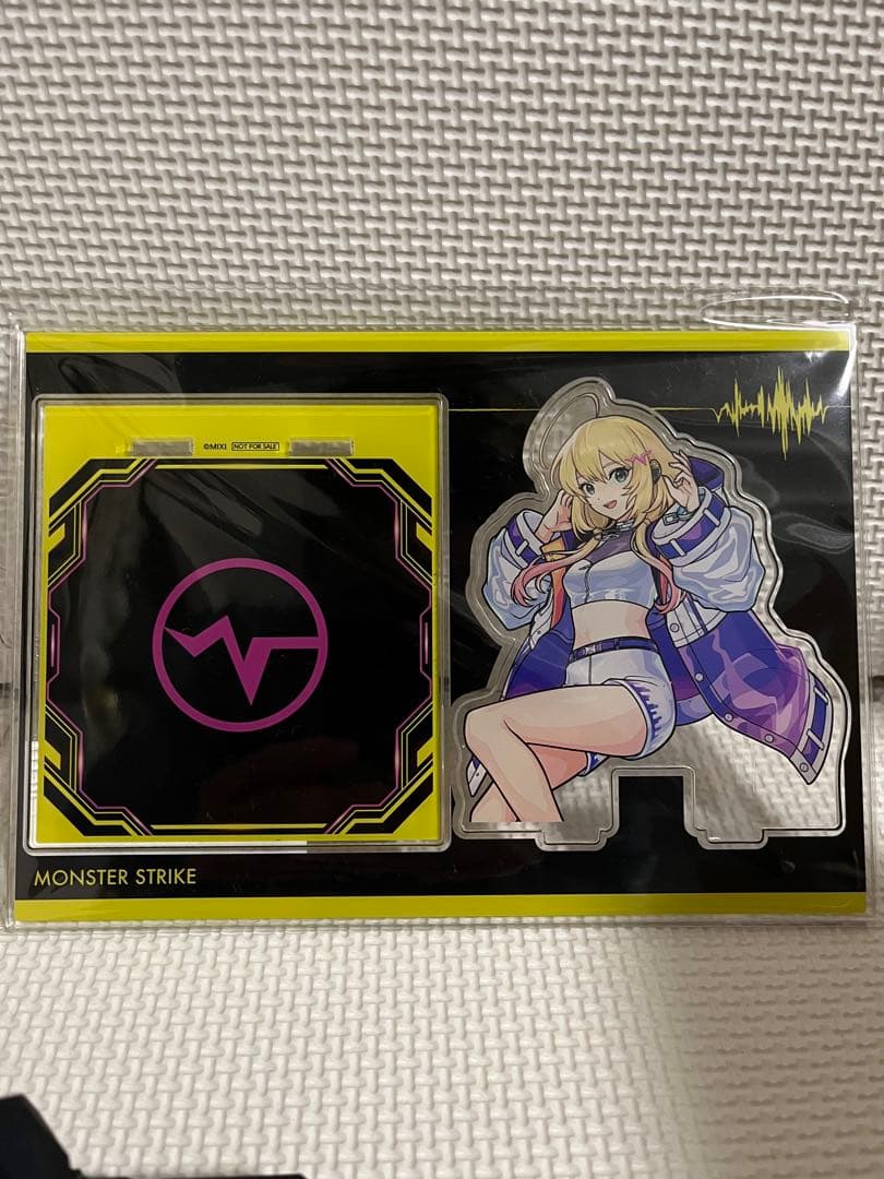 モンスターストライク　ワイヤレスイヤホン　エル　シリアルコード無　モンスト