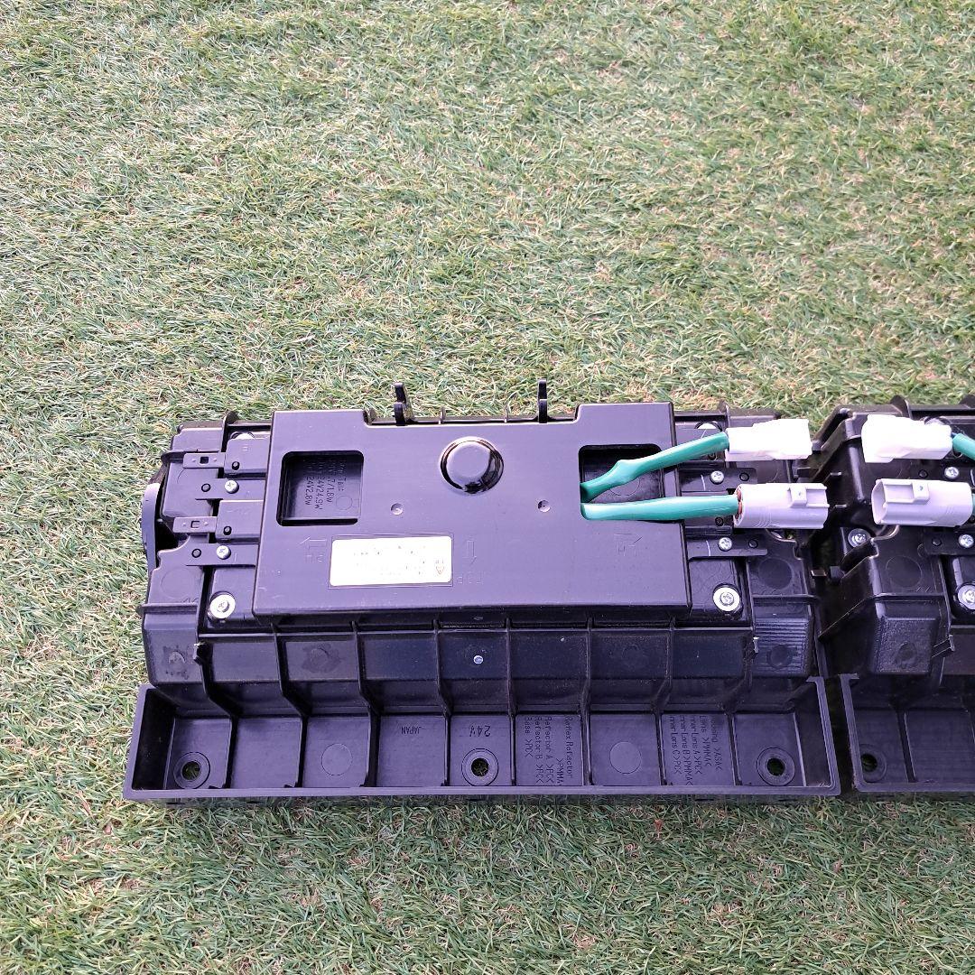 小糸Ｌ型２連LEDテールランプ クリア/レッド左右セット ２４V 新車取り外し品