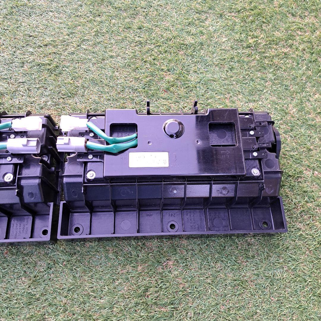 小糸Ｌ型２連LEDテールランプ クリア/レッド左右セット ２４V 新車取り外し品