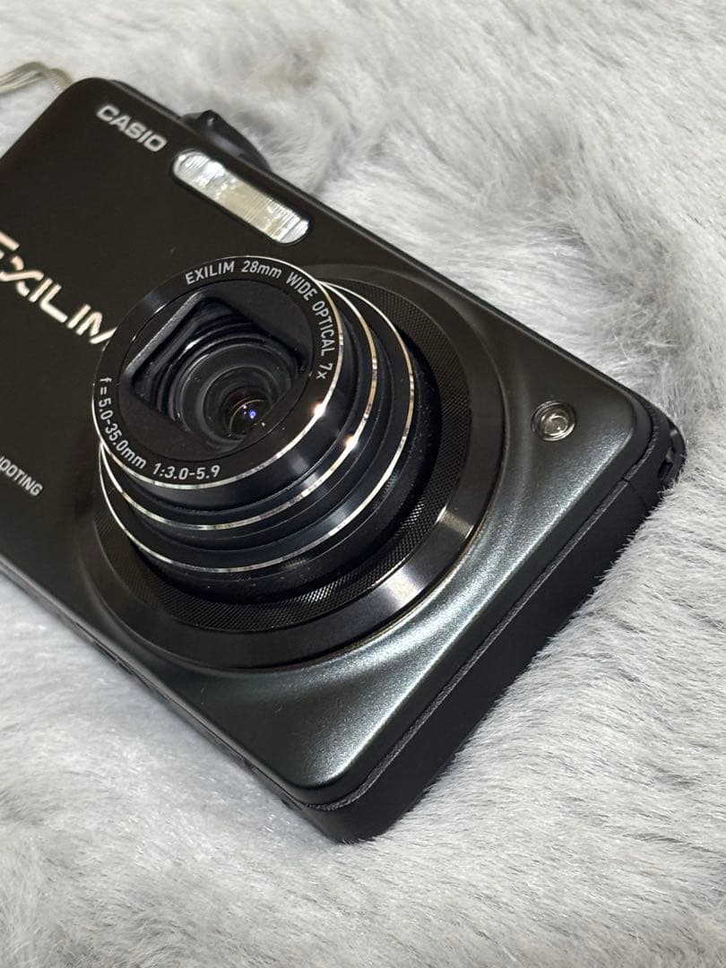 CASIO EXILIM EX-ZR10 ブラック デジカメ
