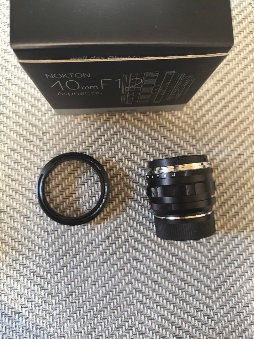 NOKTON 40mm F1.2 VM フード箱あり