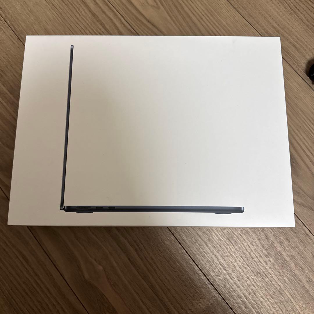 【美品】Apple Mac book Air 256GB M2 13インチ