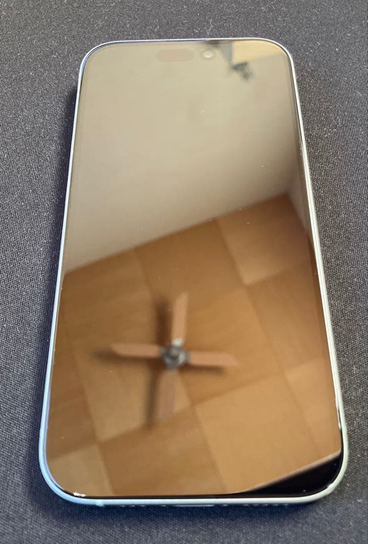 【美品】Apple iPhone 15グリーン 本体