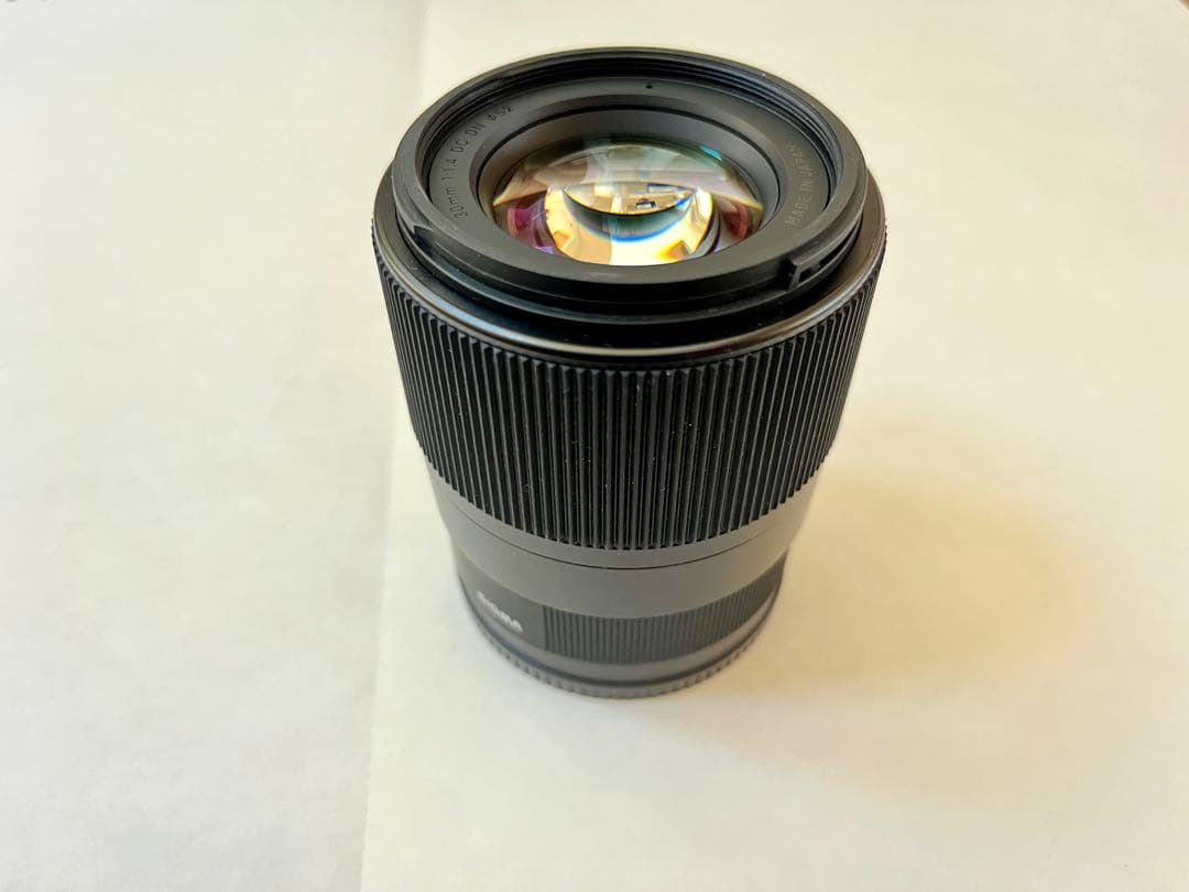 値下げ！SIGMA 30mm F1.4 DC DN 52mm