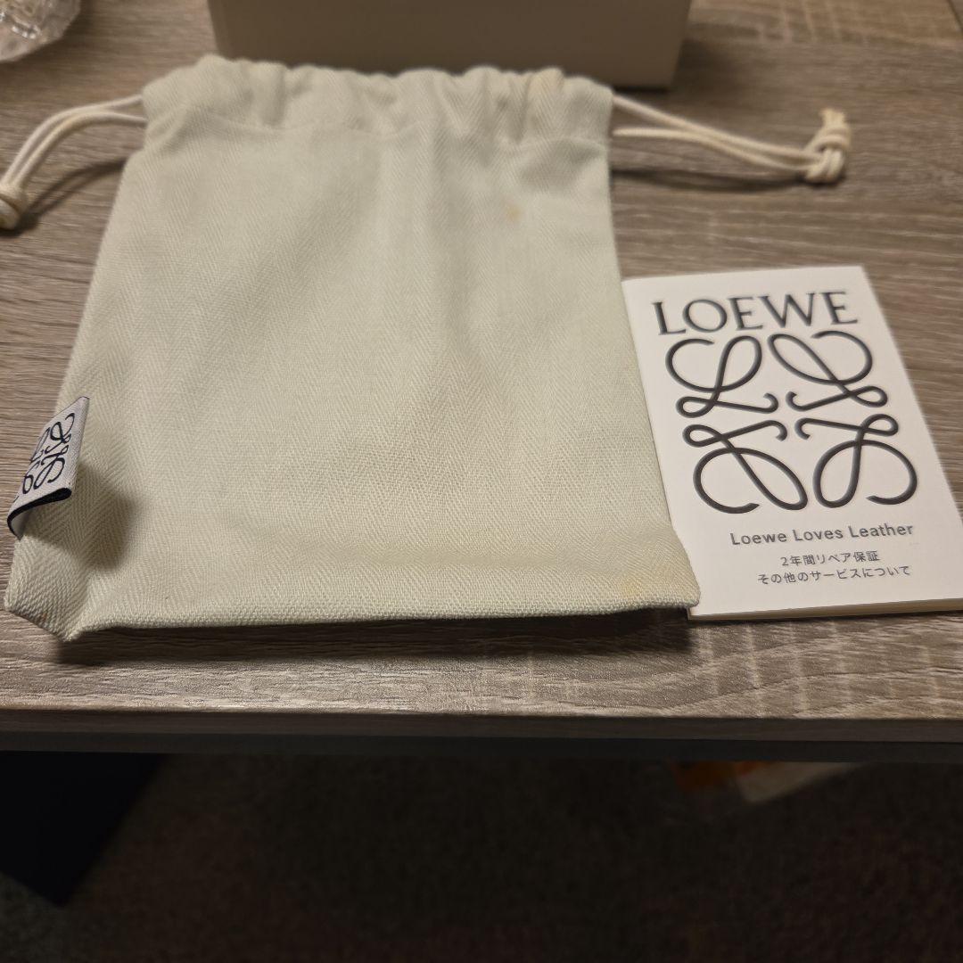 LOEWEレザーキーホルダーケース