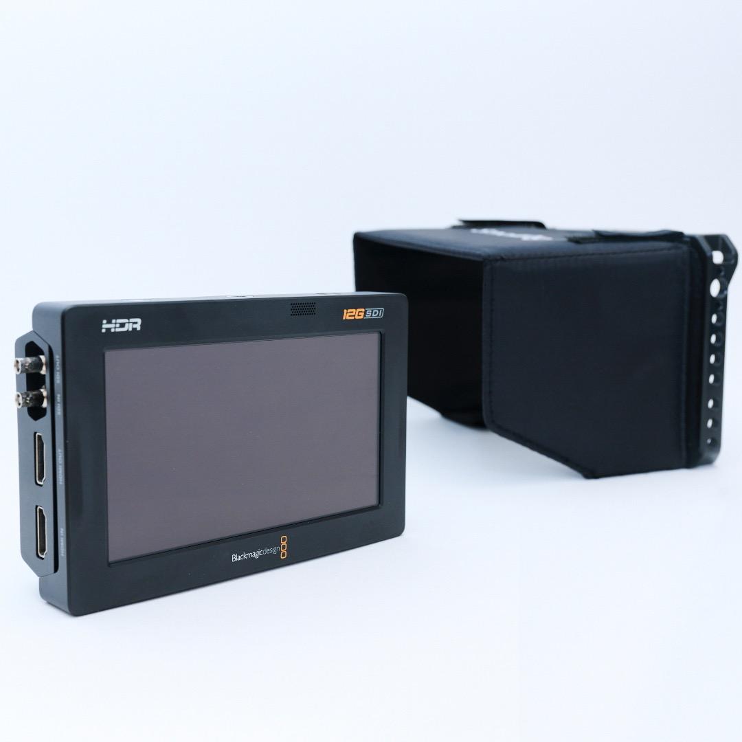 Blackmagic Video Assist 5” 12G HDR ケージ付