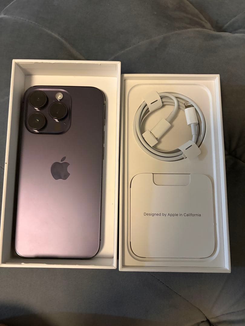 ま*n様 iPhone 14 Pro イヤホン、Moffセット
