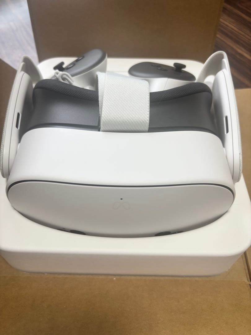  quest3sホワイト コントローラー付き256GB