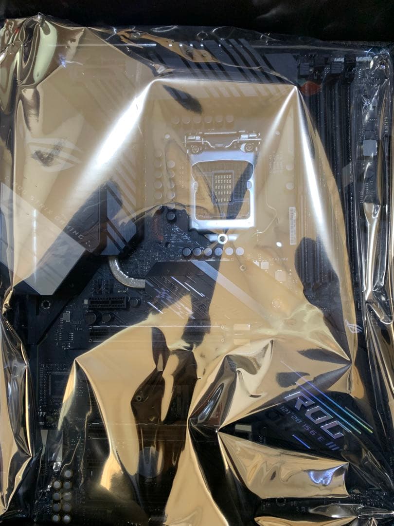 core i7 10700K マザーボードとメモリ32GB付き