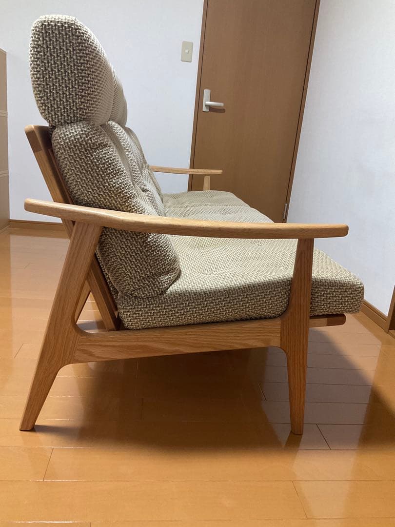 sum　マルニ60 オークフレームチェア3人掛けヘッドレスト付き