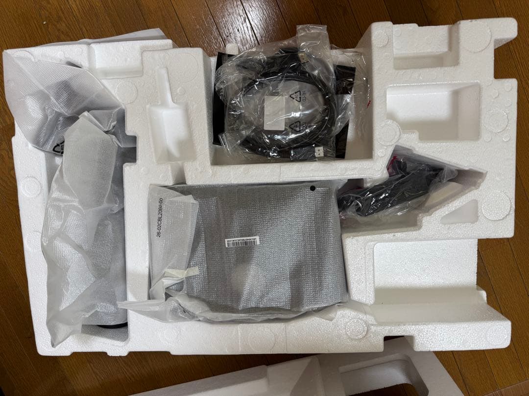 MSI Optix MAG274QRF-QD　27インチ165hzWQHD