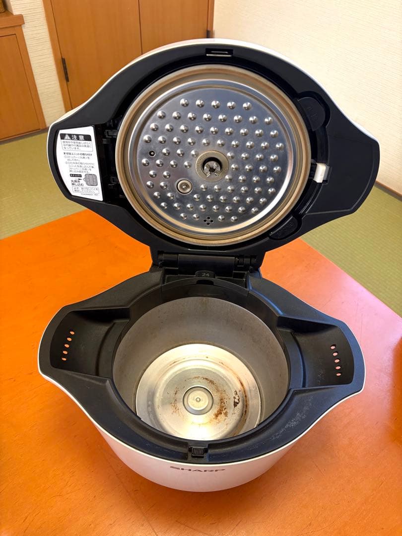 SHARP ヘルシオ ホットクック　KN-HW24E-W