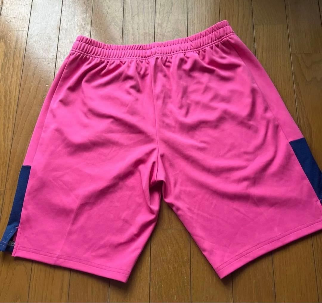 ヨネックス　日本代表　ハーフパンツ　バドミントン　Ｌ　ピンク　ユニ
