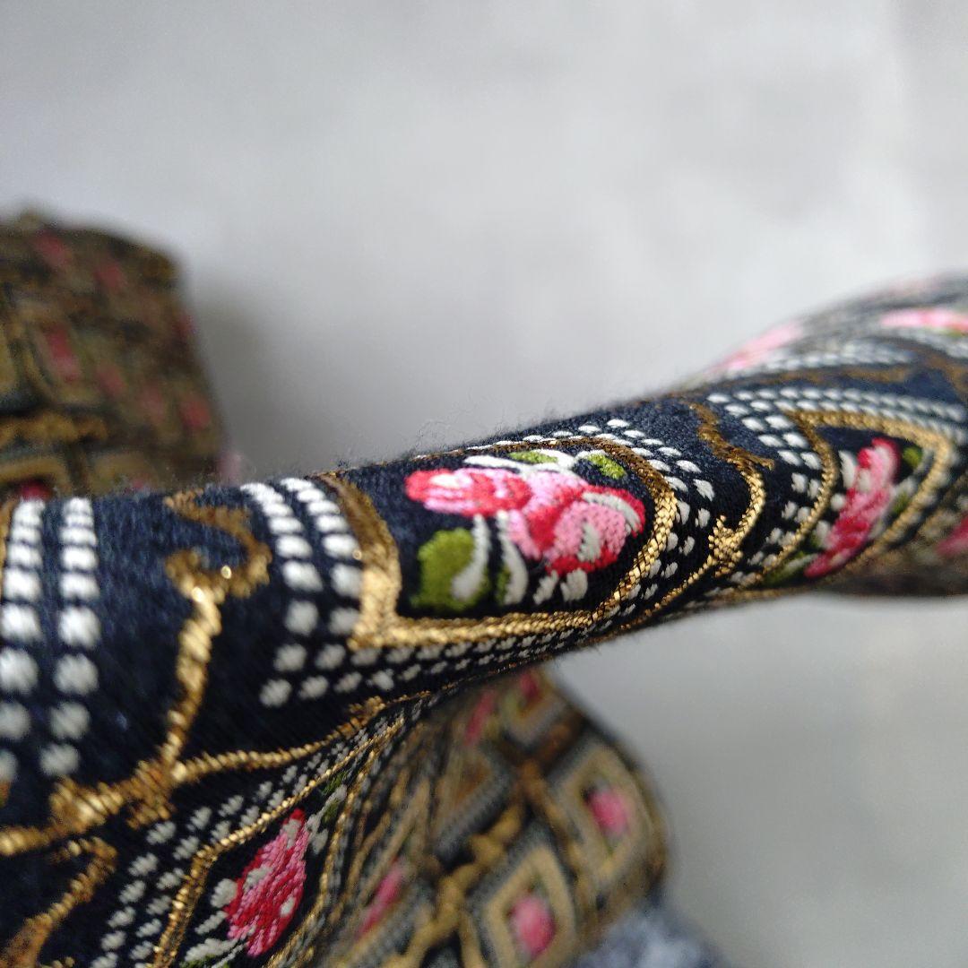 DOLCE & GABBANA　ミニプリーツブロケードスカート　花柄刺繍スカート