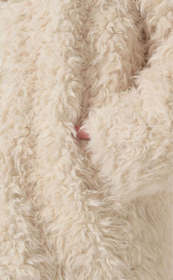 フェイクファー ダッフルコート TINA：JOJUN 新品未使用