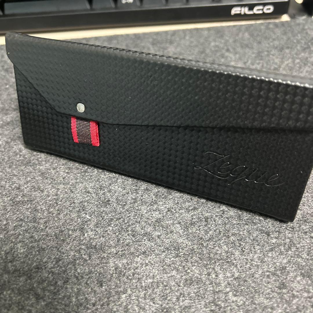 フ*ス様 ゼクー　Zeque サングラス