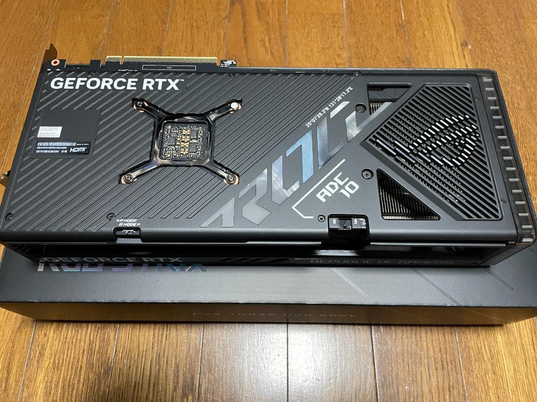 【中古品】ROG-STRIX-RTX4070TIS-O16G-GAMING
