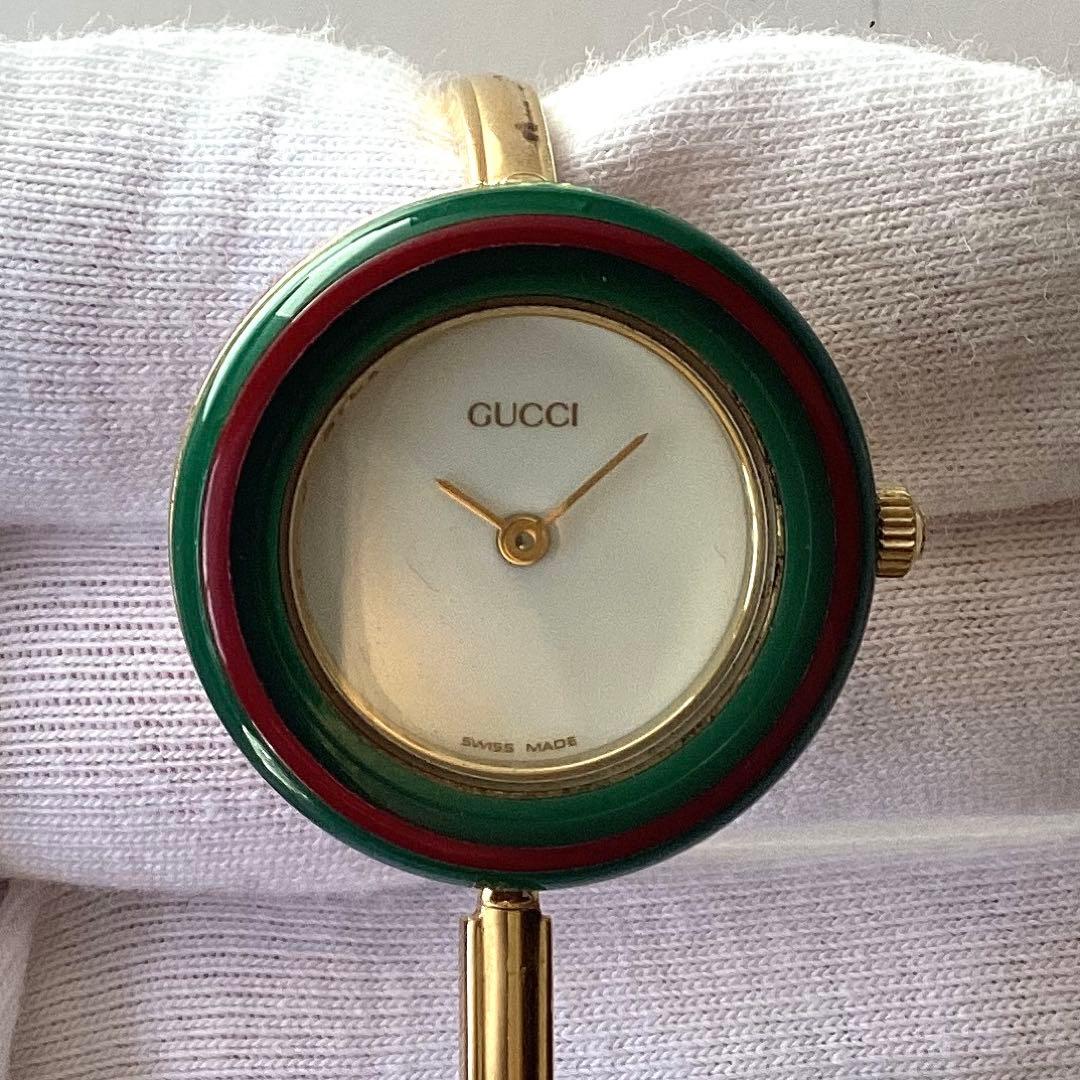 GUCCIグッチ チェンジベゼル腕時計