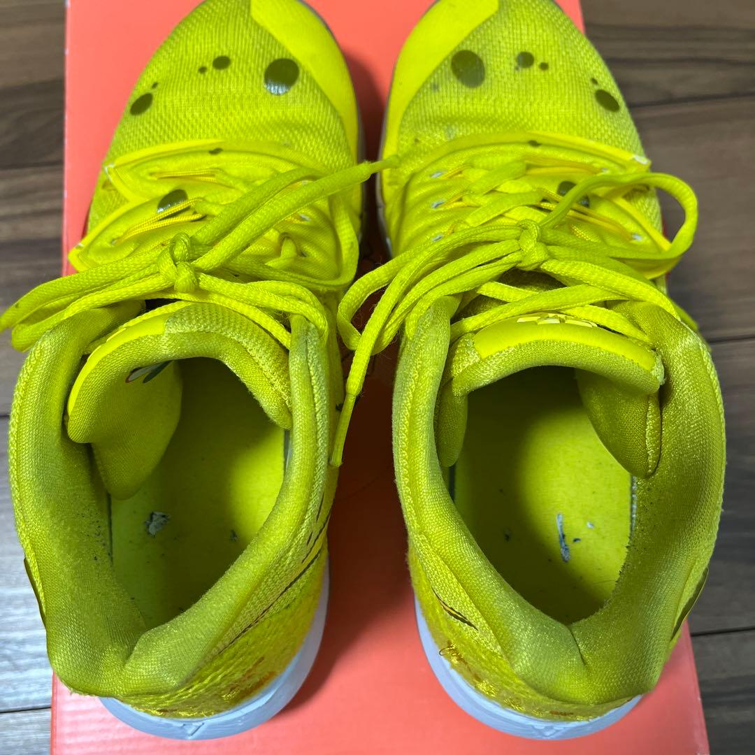 VOi　Nike カイリー5 スポンジボブ　25センチ