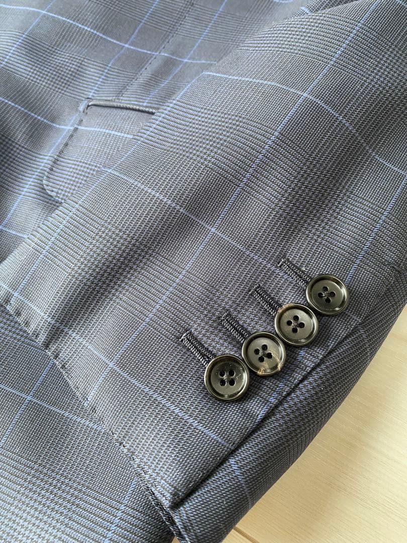 美品TOM FORD トムフォード 007スーツ ネイビー格子柄　サイズ50R